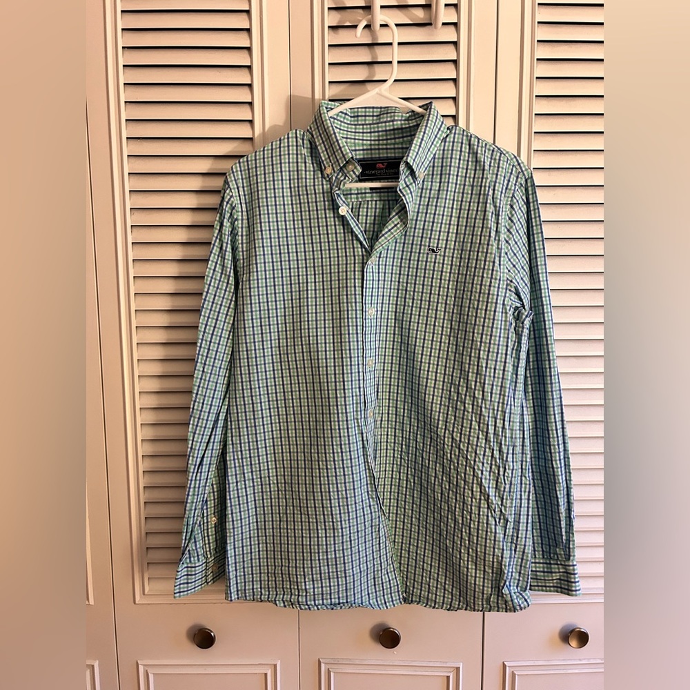 Boys Vineyard Vines plaid button down size XL 18
